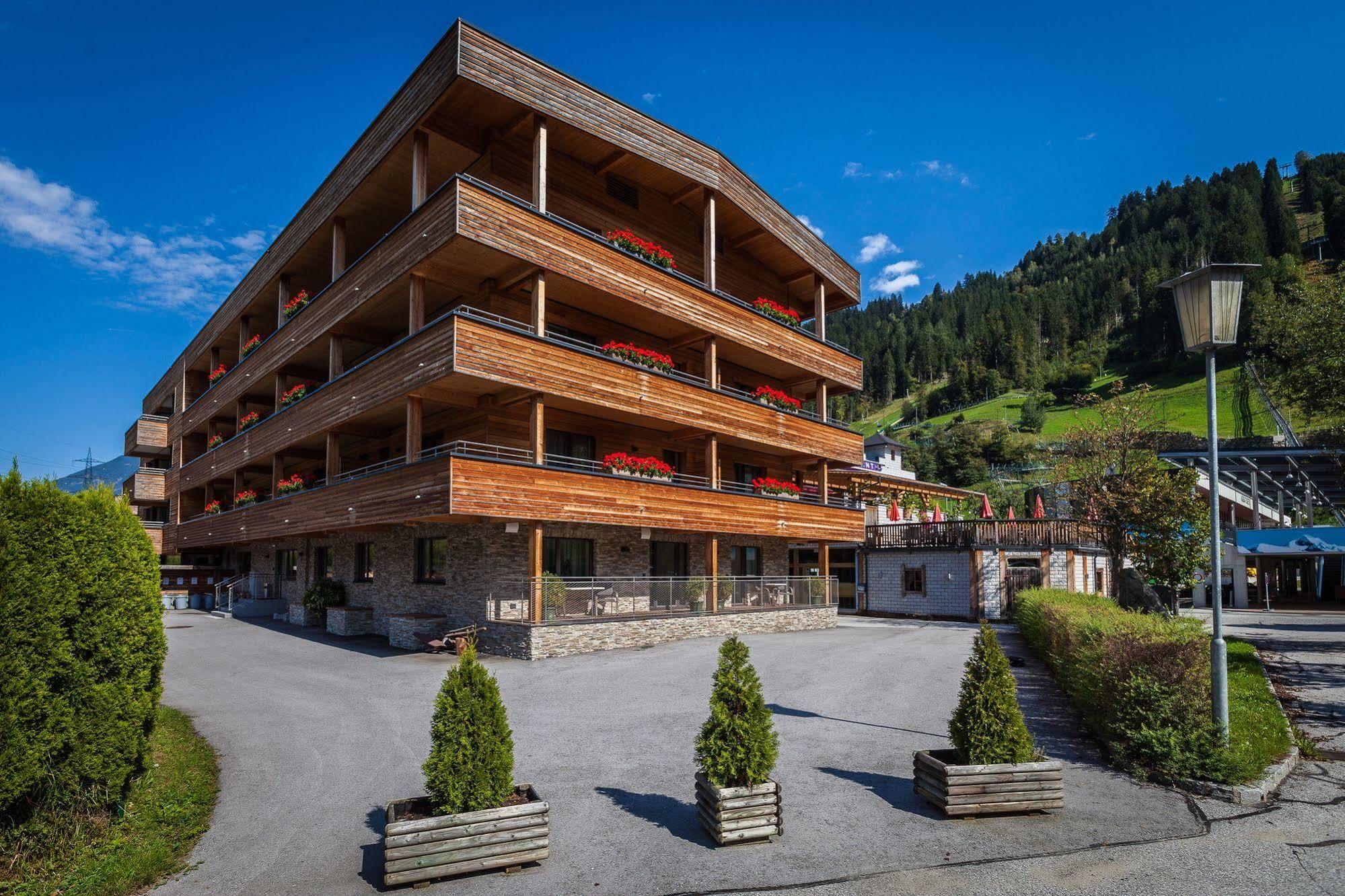 Aktivhotel Tuxerhof Zell am Ziller Exterior photo